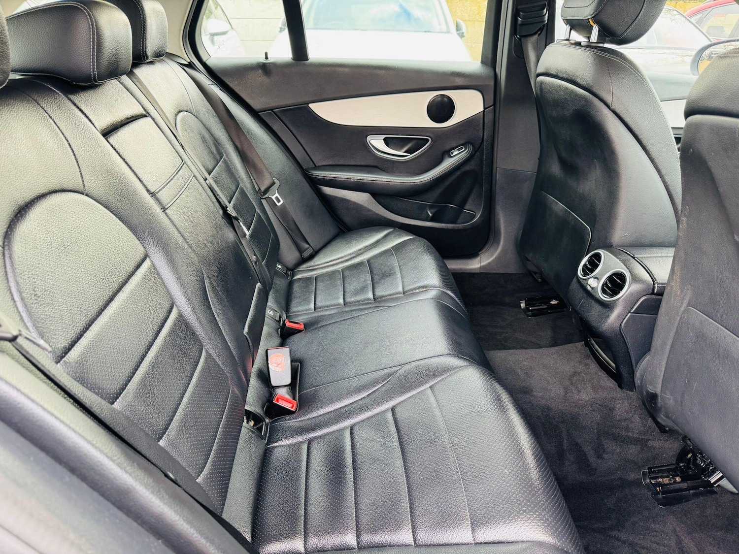 Used Mercedes-Benz C Class 2017 for sale - 77802479: Photo 31