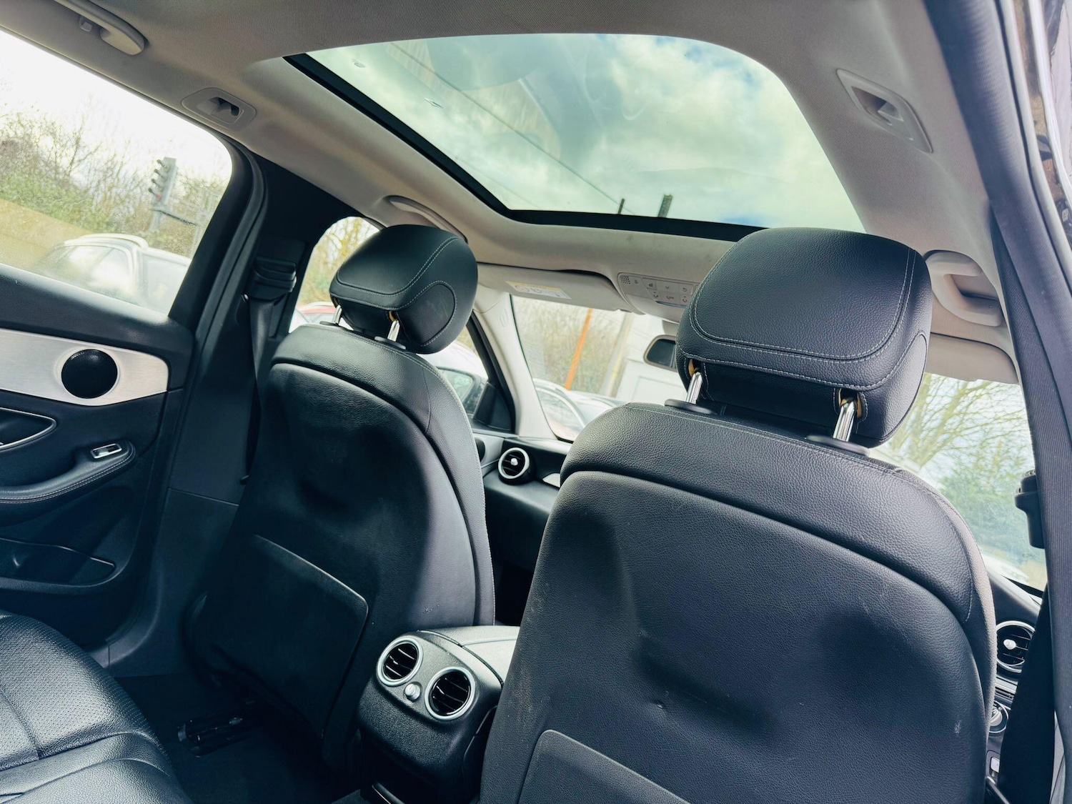 Used Mercedes-Benz C Class 2017 for sale - 77802479: Photo 34