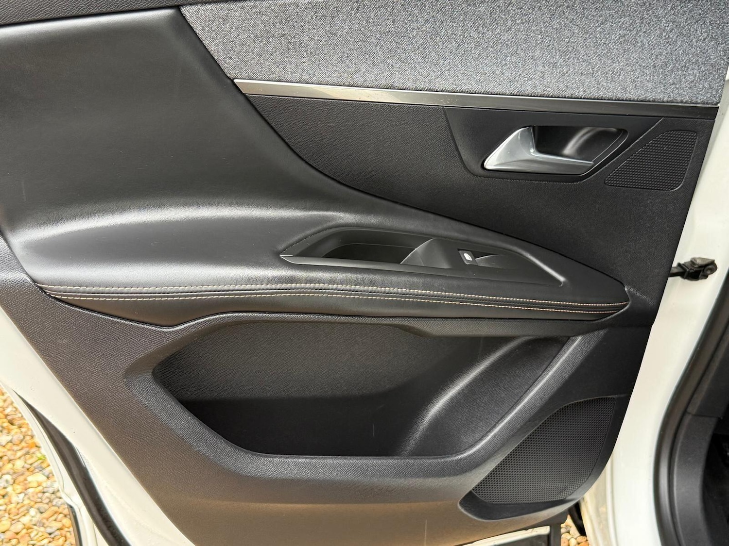 Used Peugeot 3008 2017 for sale - 77802489: Photo 39