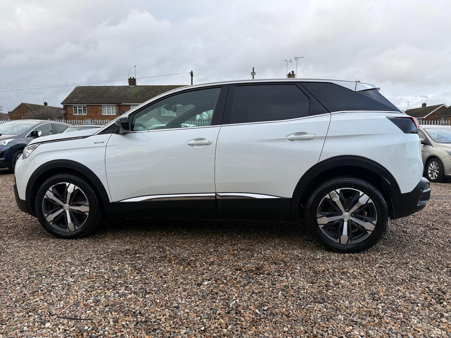 Used Peugeot 3008 2017 for sale - 77872055: Photo 20