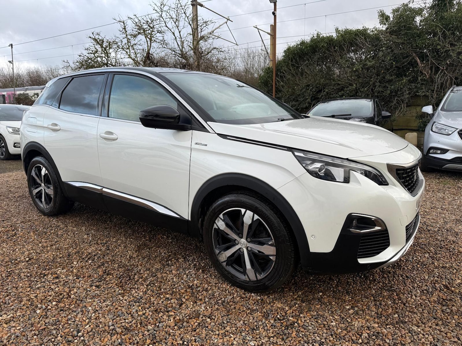 Used Peugeot 3008 2017 for sale - 77872055: Photo 6
