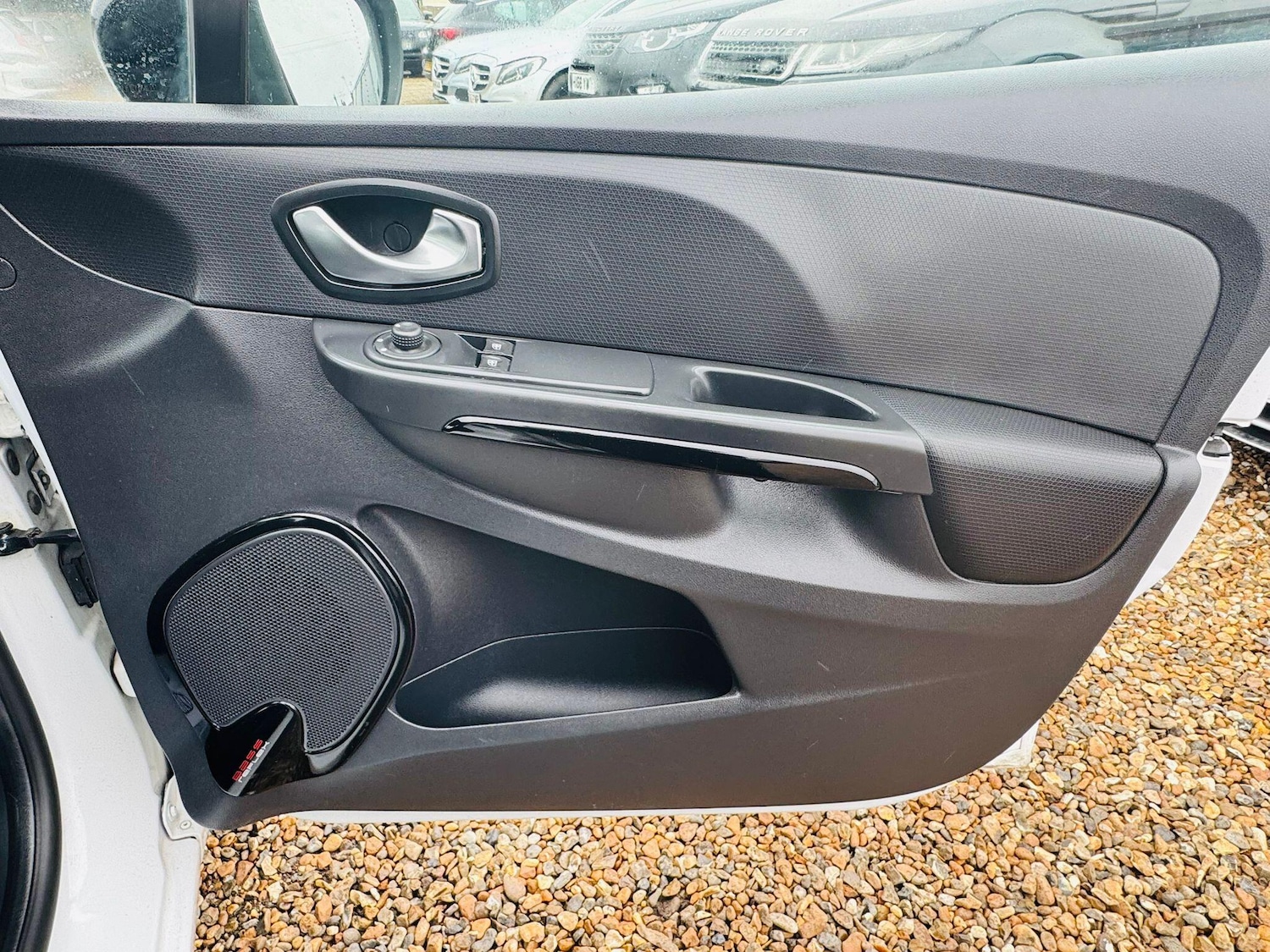 Used Renault Clio 2016 for sale - 77872051: Photo 42