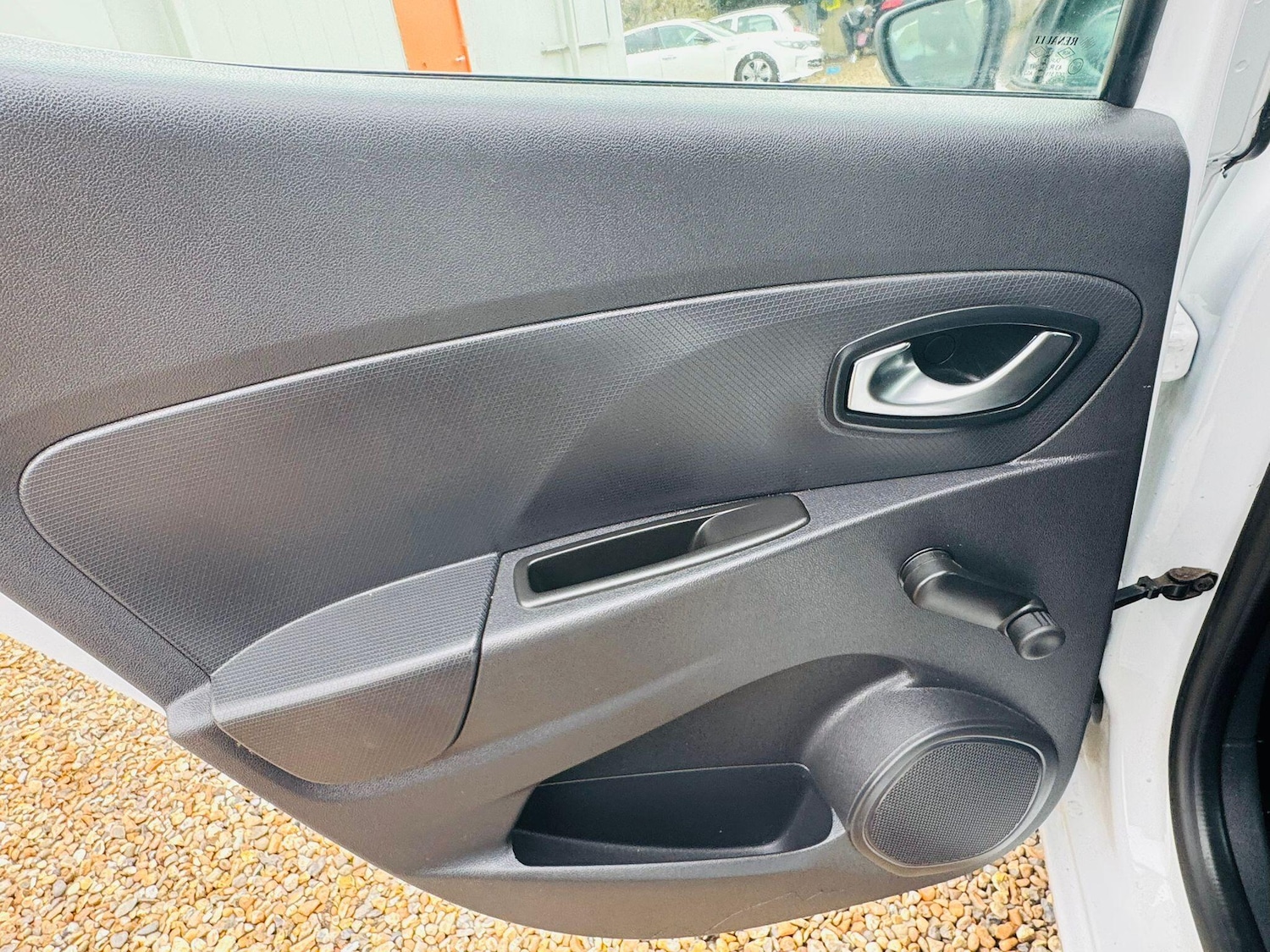 Used Renault Clio 2016 for sale - 77872051: Photo 44