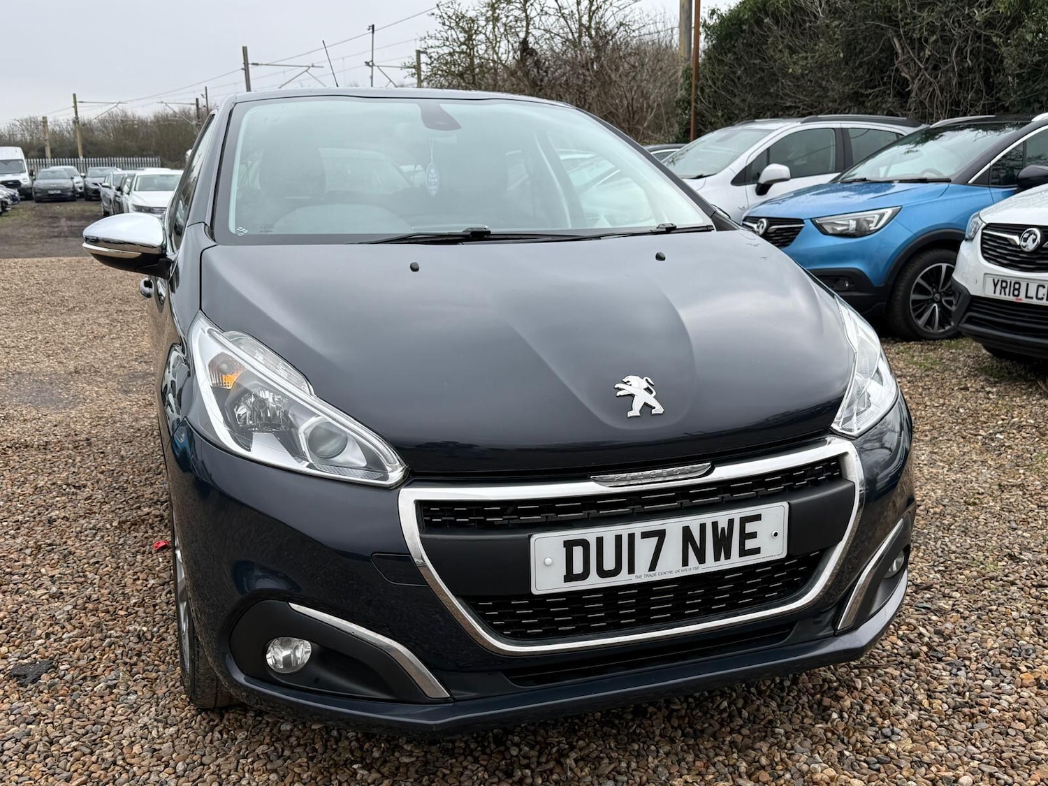 Used Peugeot 208 2017 for sale - 77802483: Photo 2