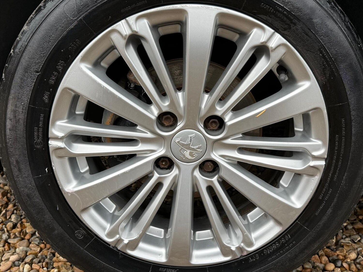 Used Peugeot 208 2017 for sale - 77802483: Photo 40