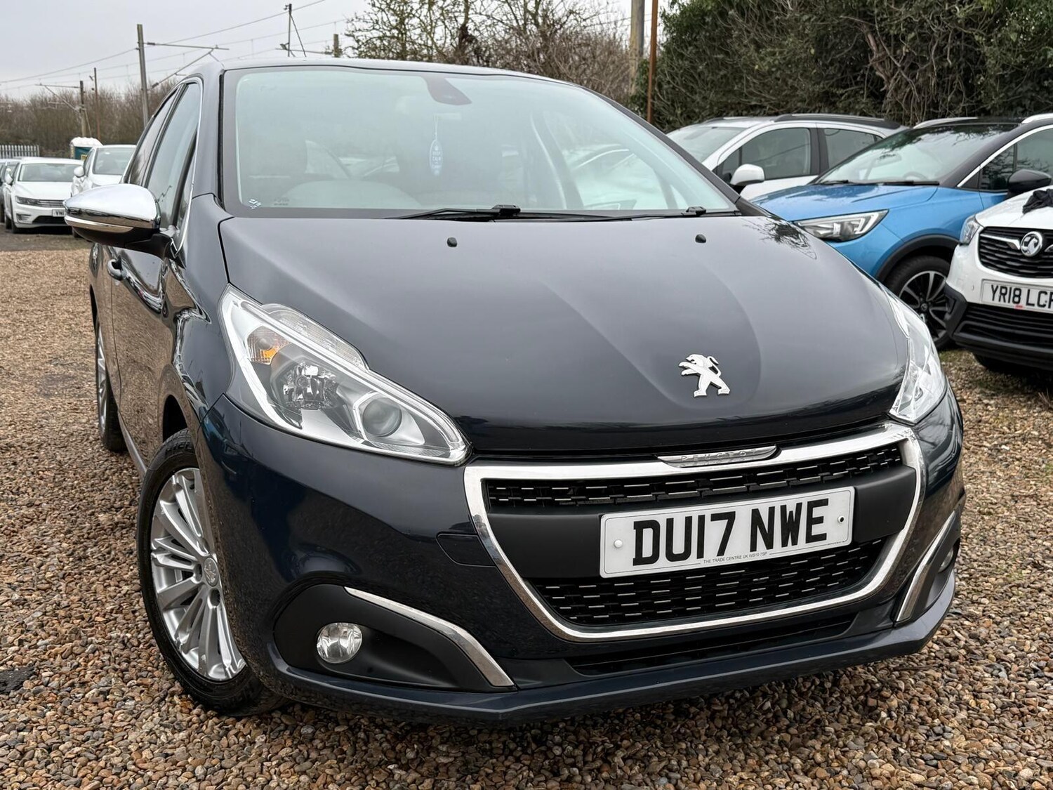 Used Peugeot 208 2017 for sale - 77802483: Photo 9