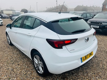 Used Vauxhall Astra 2017 for sale - 78214475: Photo