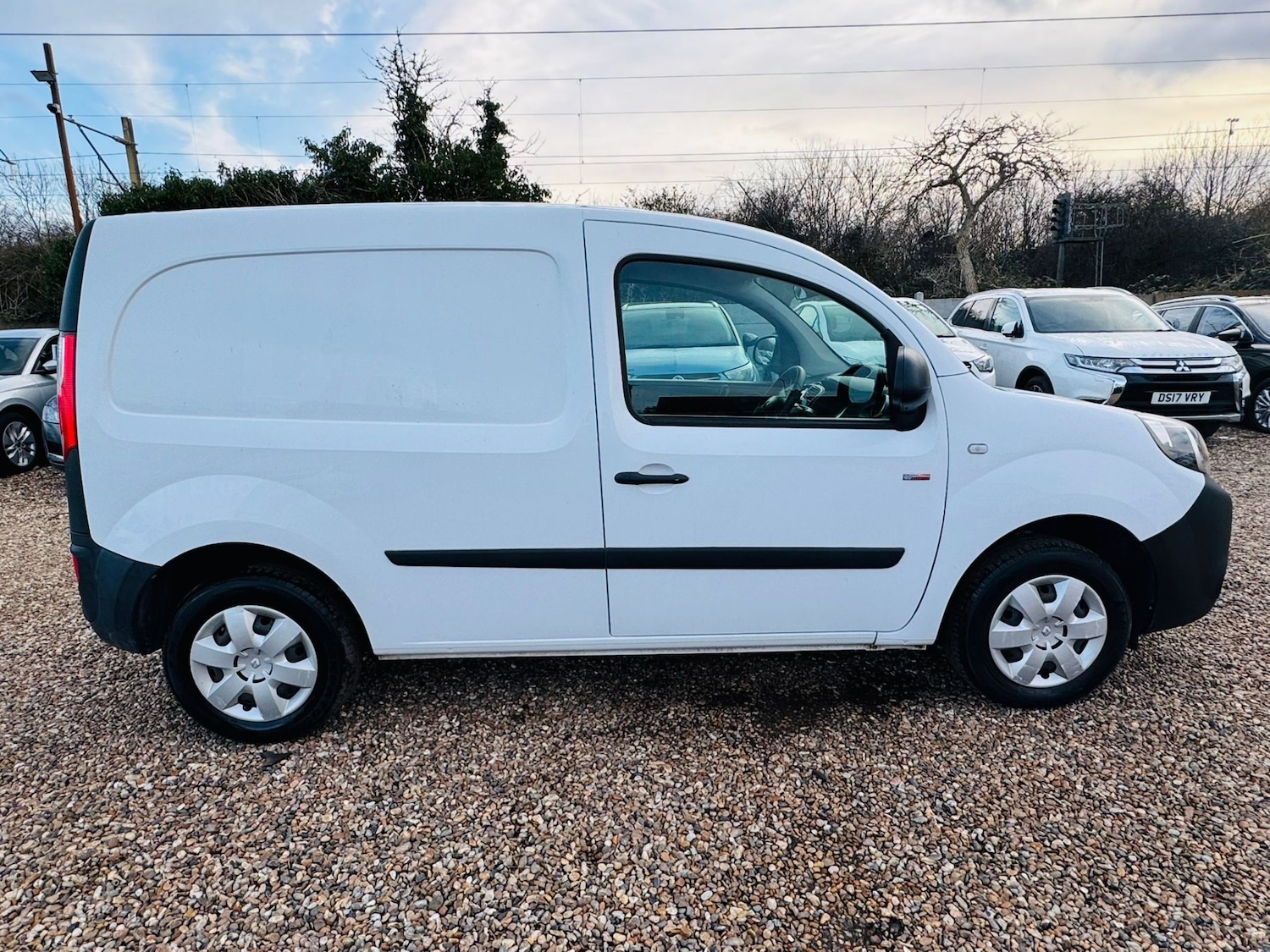 Used Renault Kangoo 2019 for sale - 77833588: Photo 40