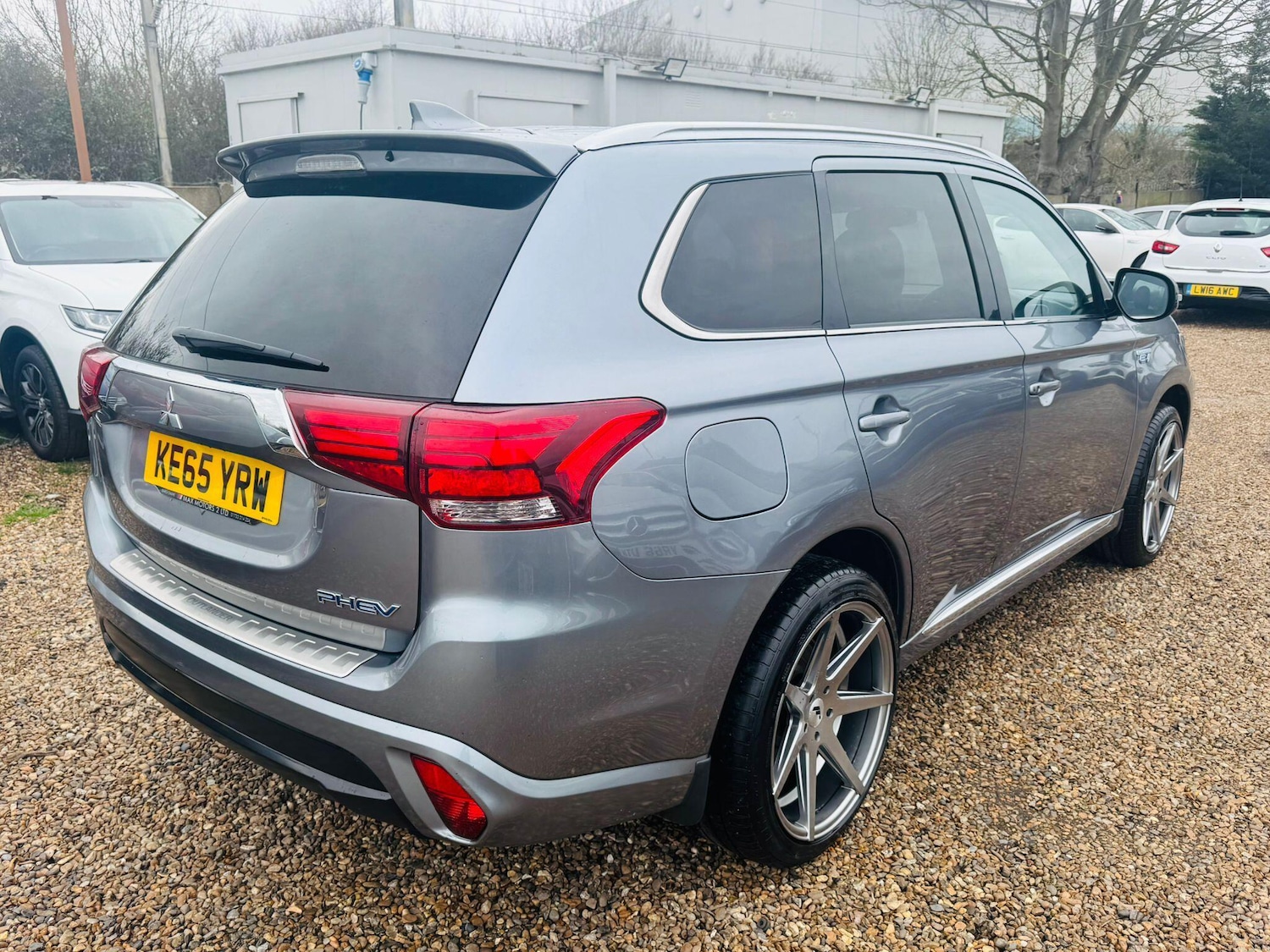 Used Mitsubishi Outlander 2016 for sale - 77872057: Photo 26