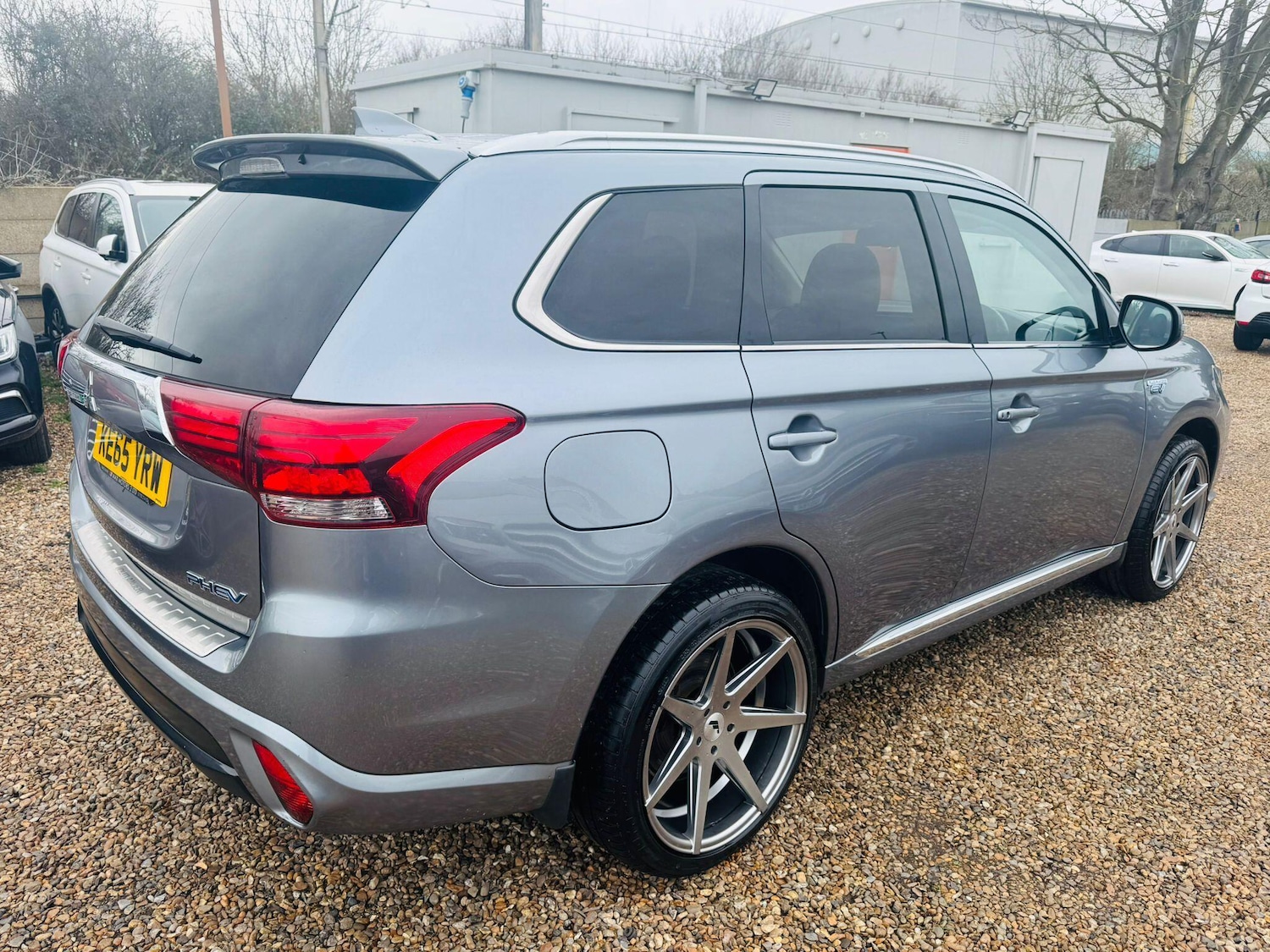 Used Mitsubishi Outlander 2016 for sale - 77872057: Photo 28