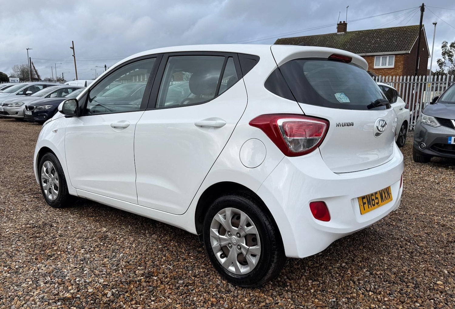 Used Hyundai i10 2016 for sale - 77872064: Photo 4