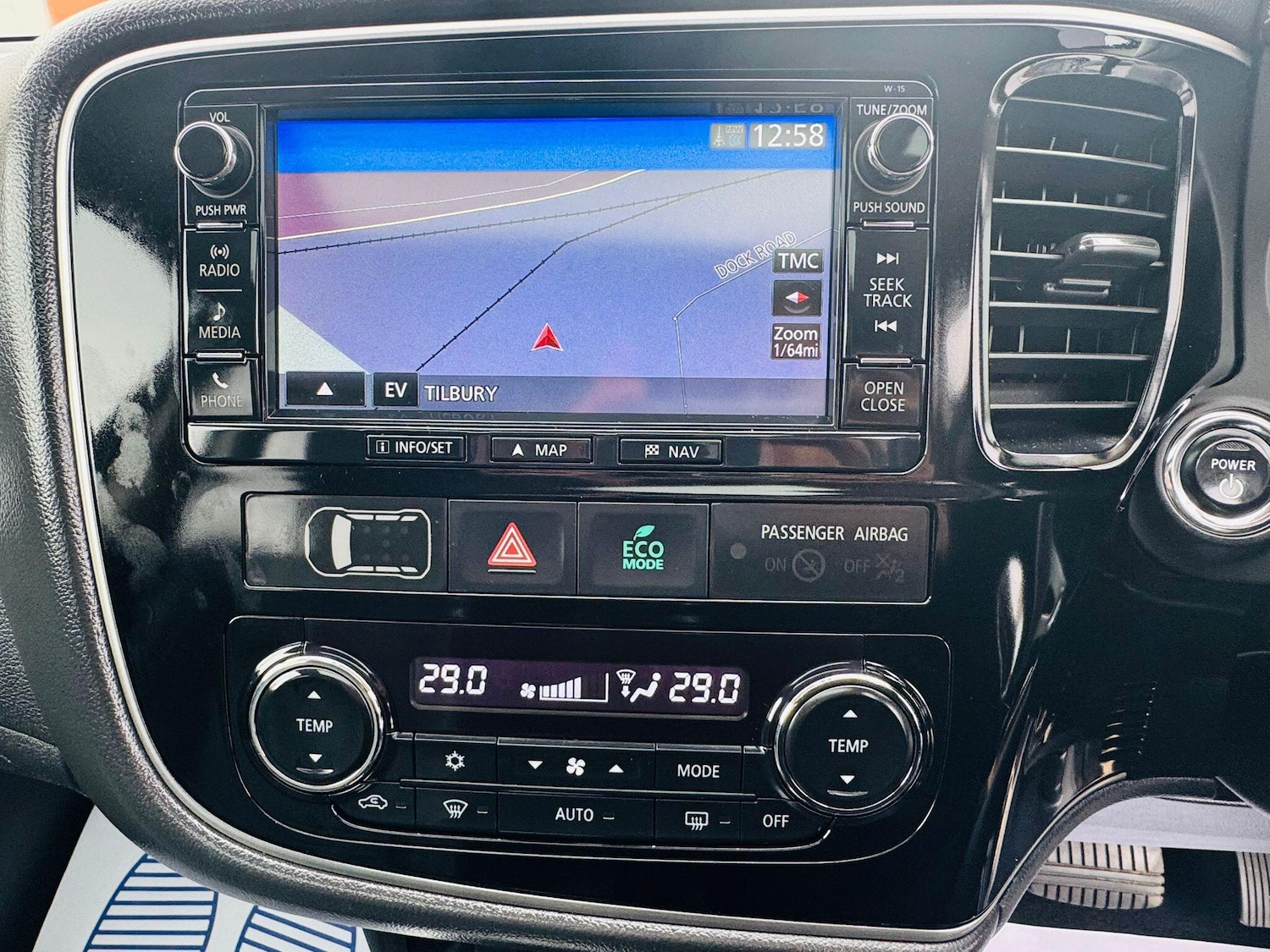 Used Mitsubishi Outlander 2016 for sale - 77802471: Photo 46