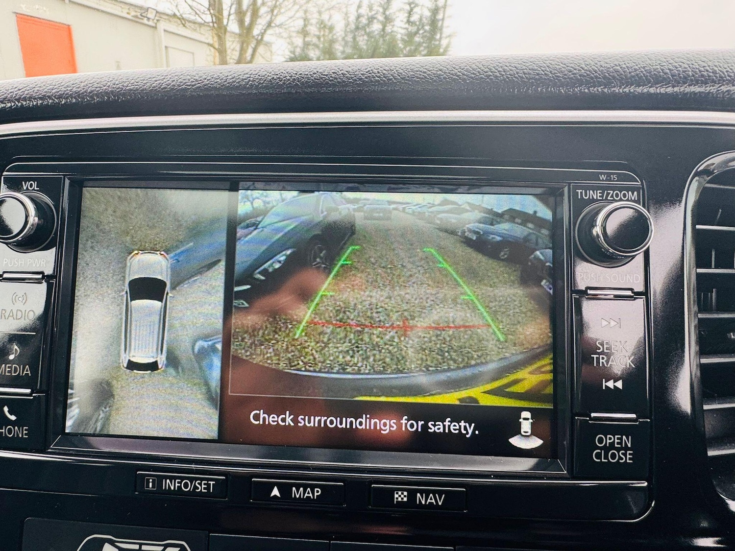 Used Mitsubishi Outlander 2016 for sale - 77802471: Photo 47