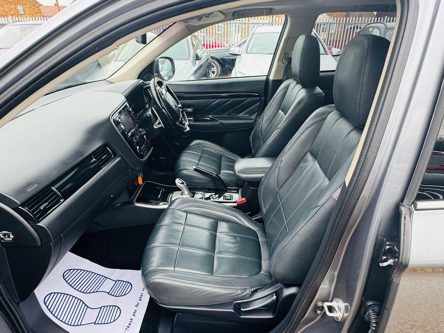 Used Mitsubishi Outlander 2016 for sale - 77802471: Photo 55