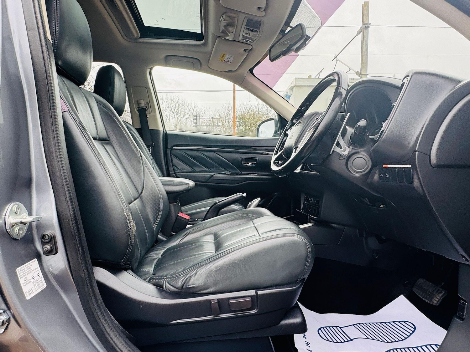 Used Mitsubishi Outlander 2016 for sale - 77802471: Photo 56