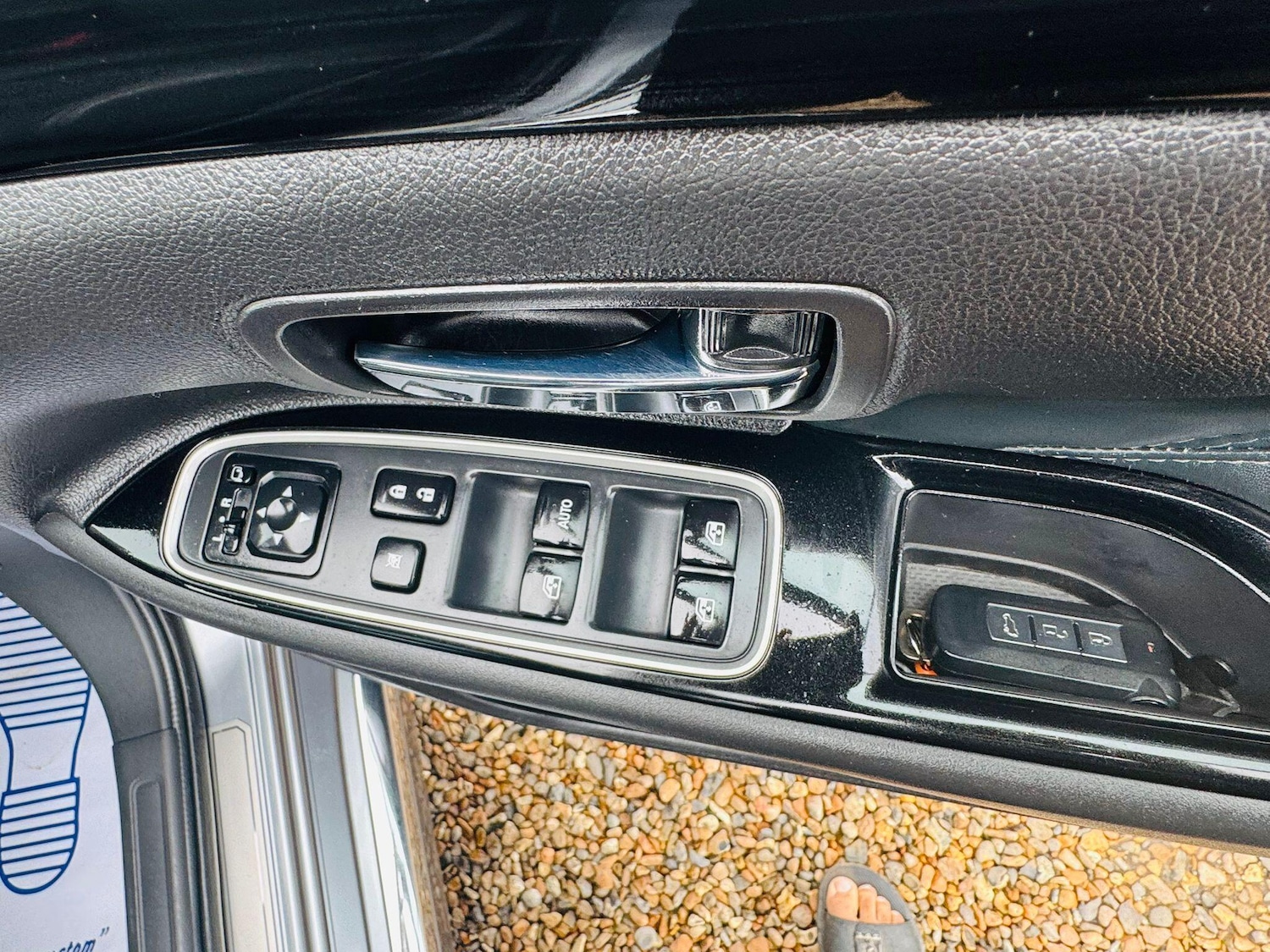 Used Mitsubishi Outlander 2016 for sale - 77802471: Photo 57