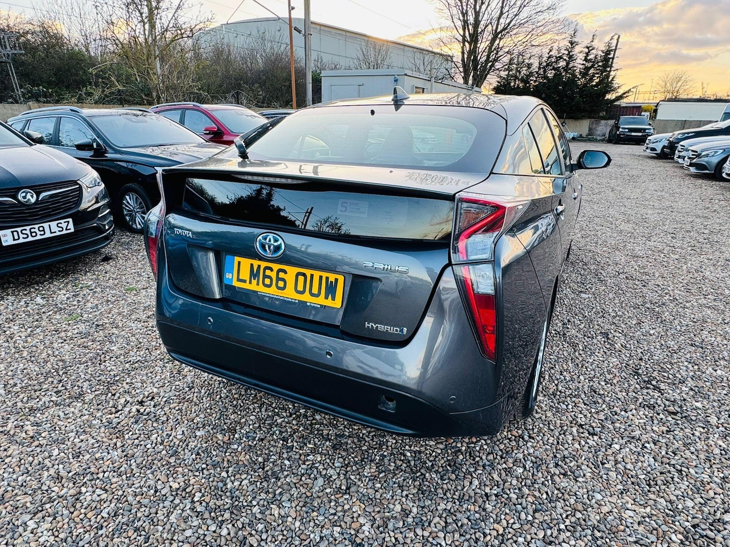 Used Toyota Prius 2016 for sale - 78007478: Photo 31