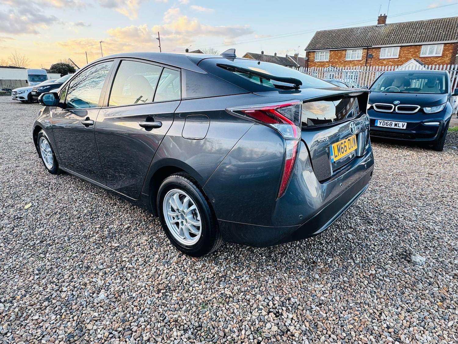 Used Toyota Prius 2016 for sale - 78007478: Photo 4