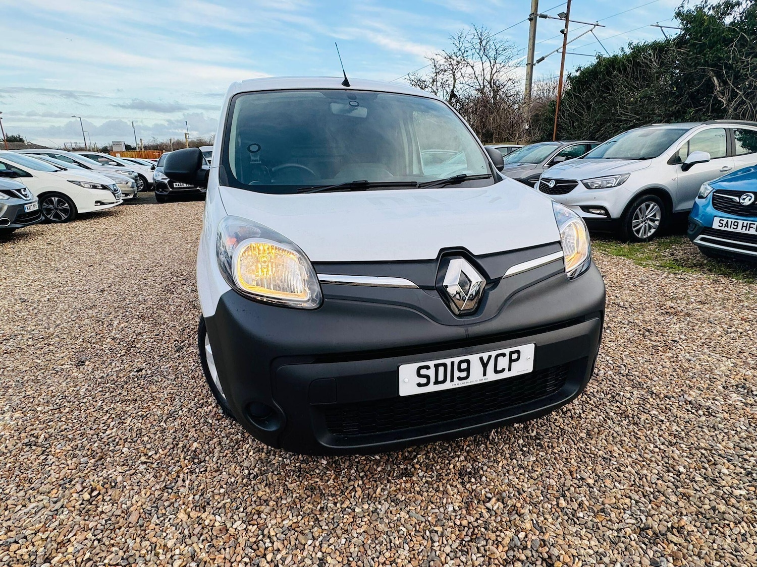 Used Renault Kangoo 2019 for sale - 77977786: Photo 2