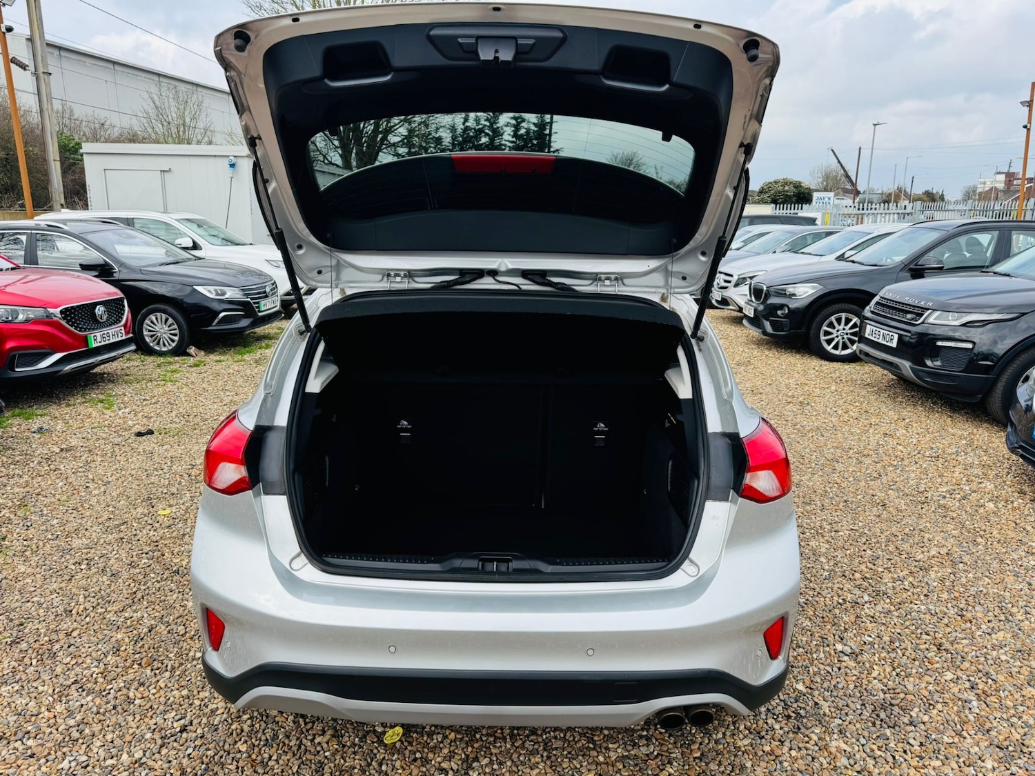 Used Ford Focus 2020 for sale - 77831722: Photo 24