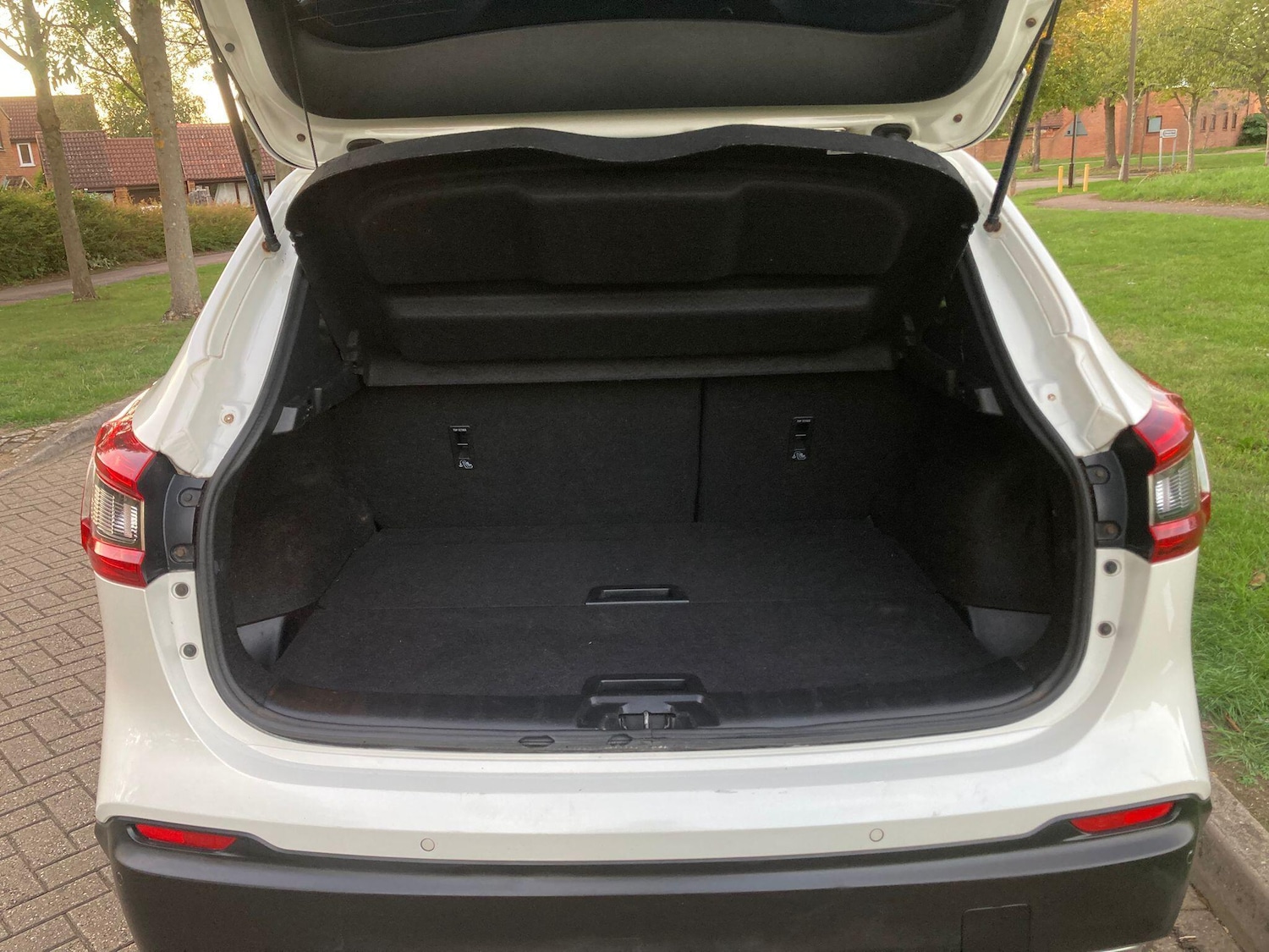 Used Nissan Qashqai 2019 for sale - 77179988: Photo 36