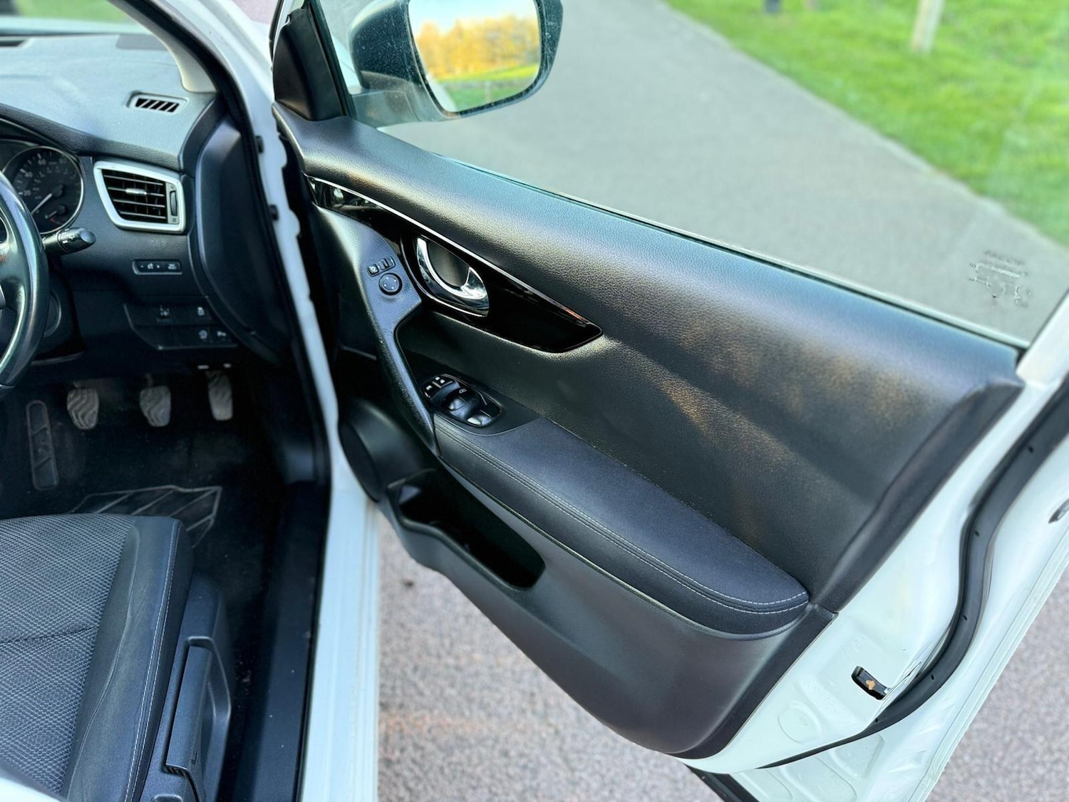 Used Nissan Qashqai 2014 for sale - 77939902: Photo 23