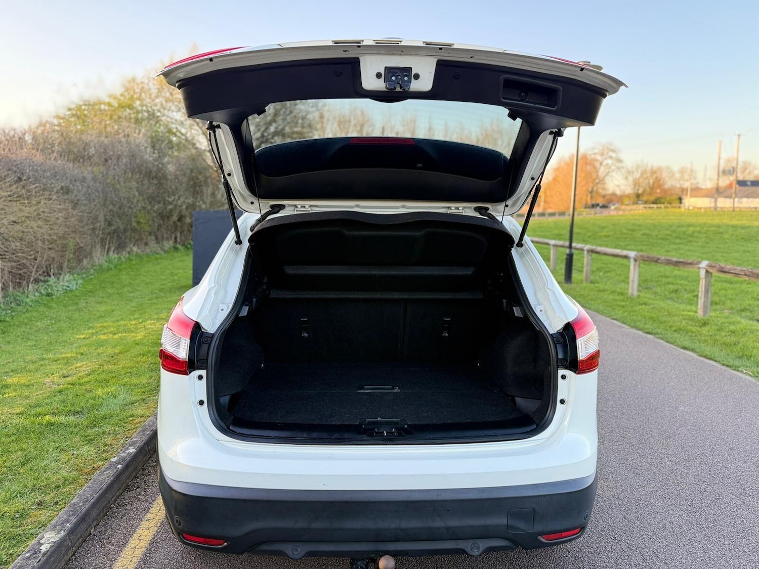 Used Nissan Qashqai 2014 for sale - 77939902: Photo 36