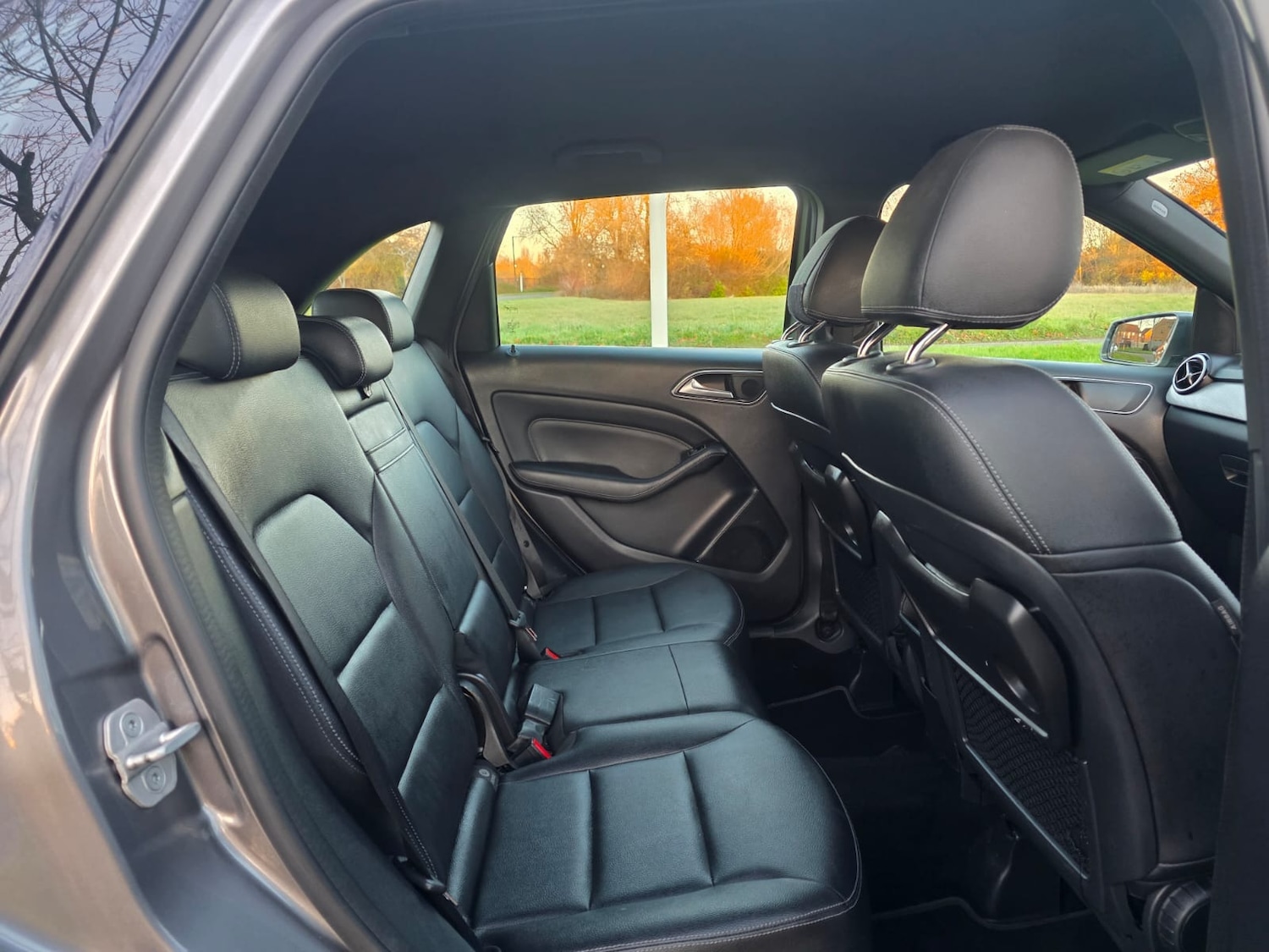 Used Mercedes-Benz B Class 2015 for sale - 77125100: Photo 25