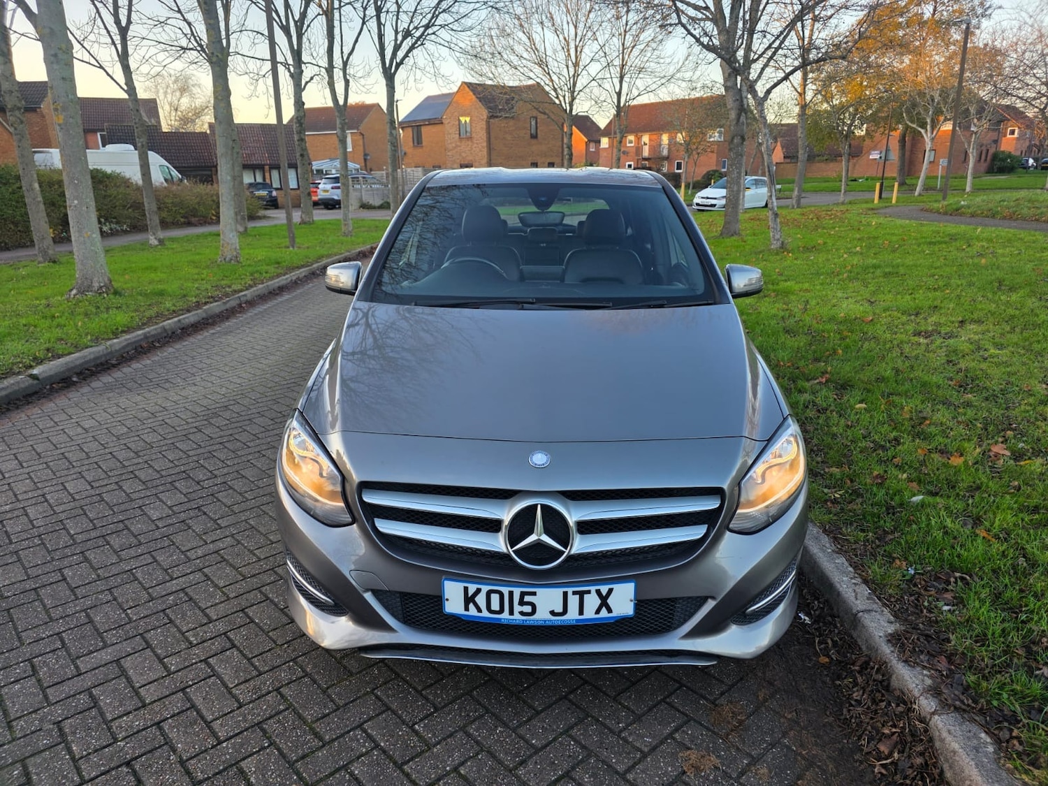 Used Mercedes-Benz B Class 2015 for sale - 77125100: Photo 4