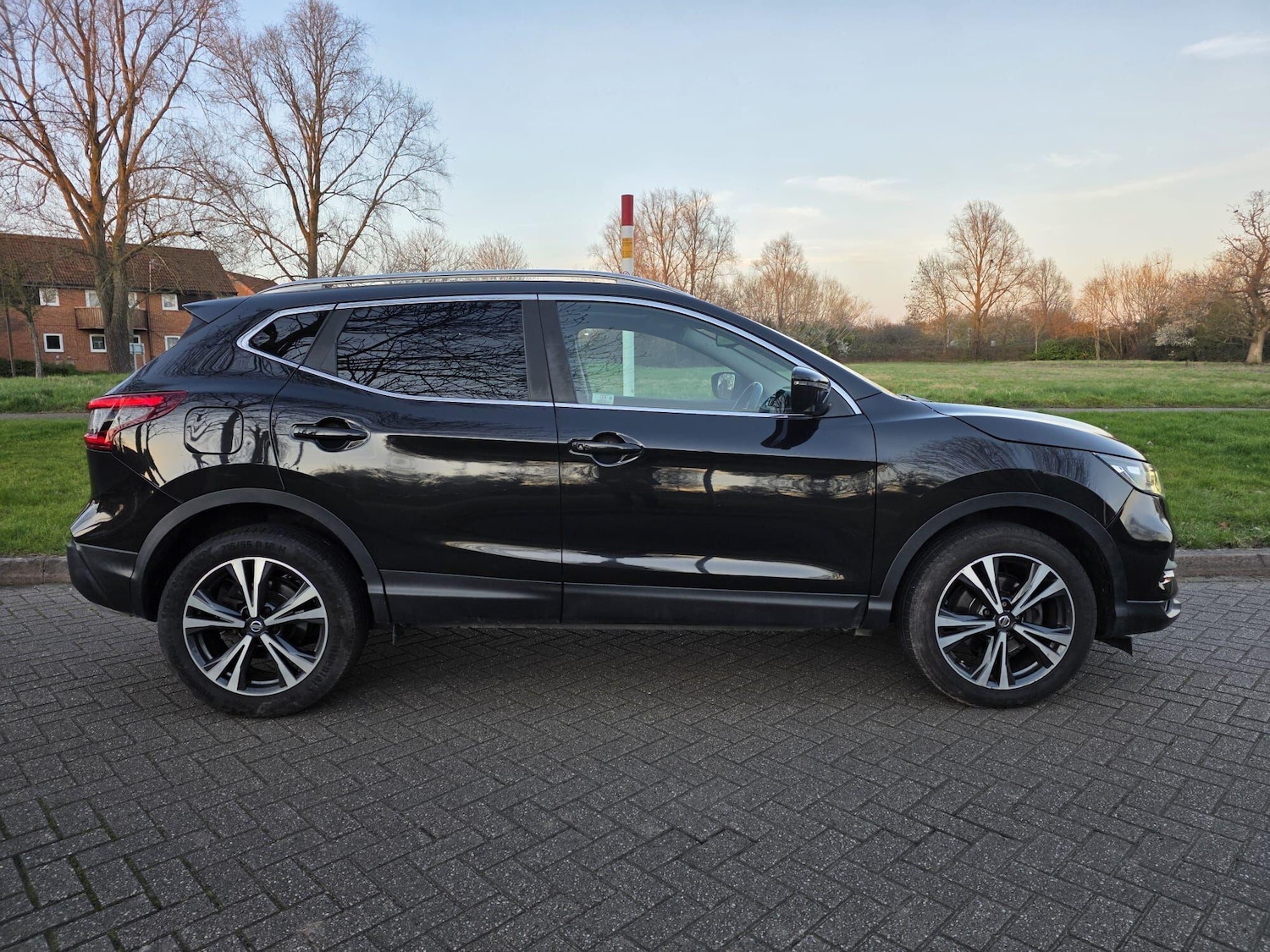 Used Nissan Qashqai for sale - 77753560: Photo 16
