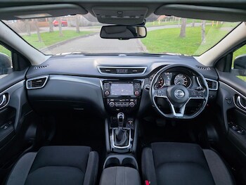 Used Nissan Qashqai 2017 for sale - 77753560: Photo