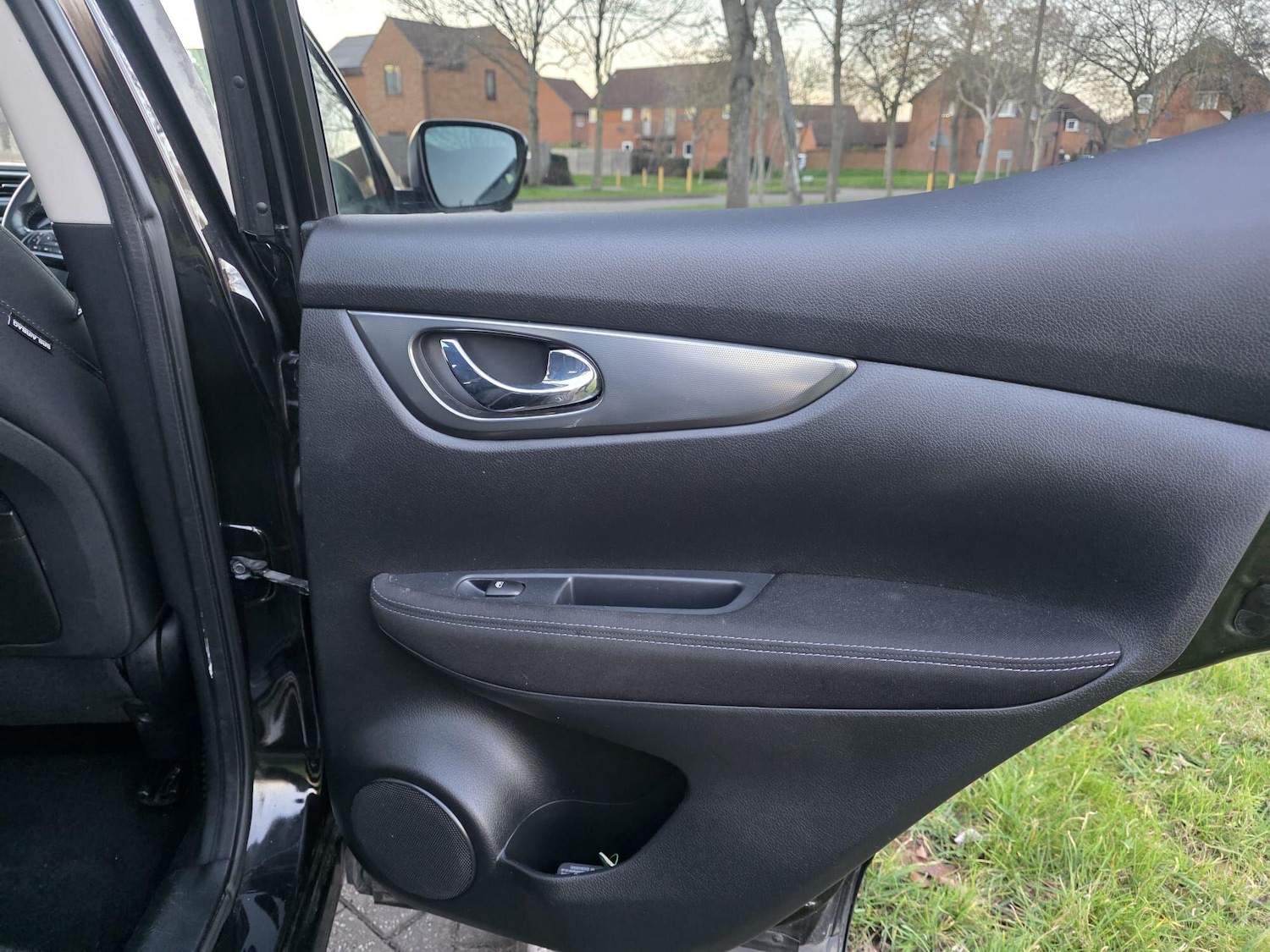 Used Nissan Qashqai for sale - 77753560: Photo 31