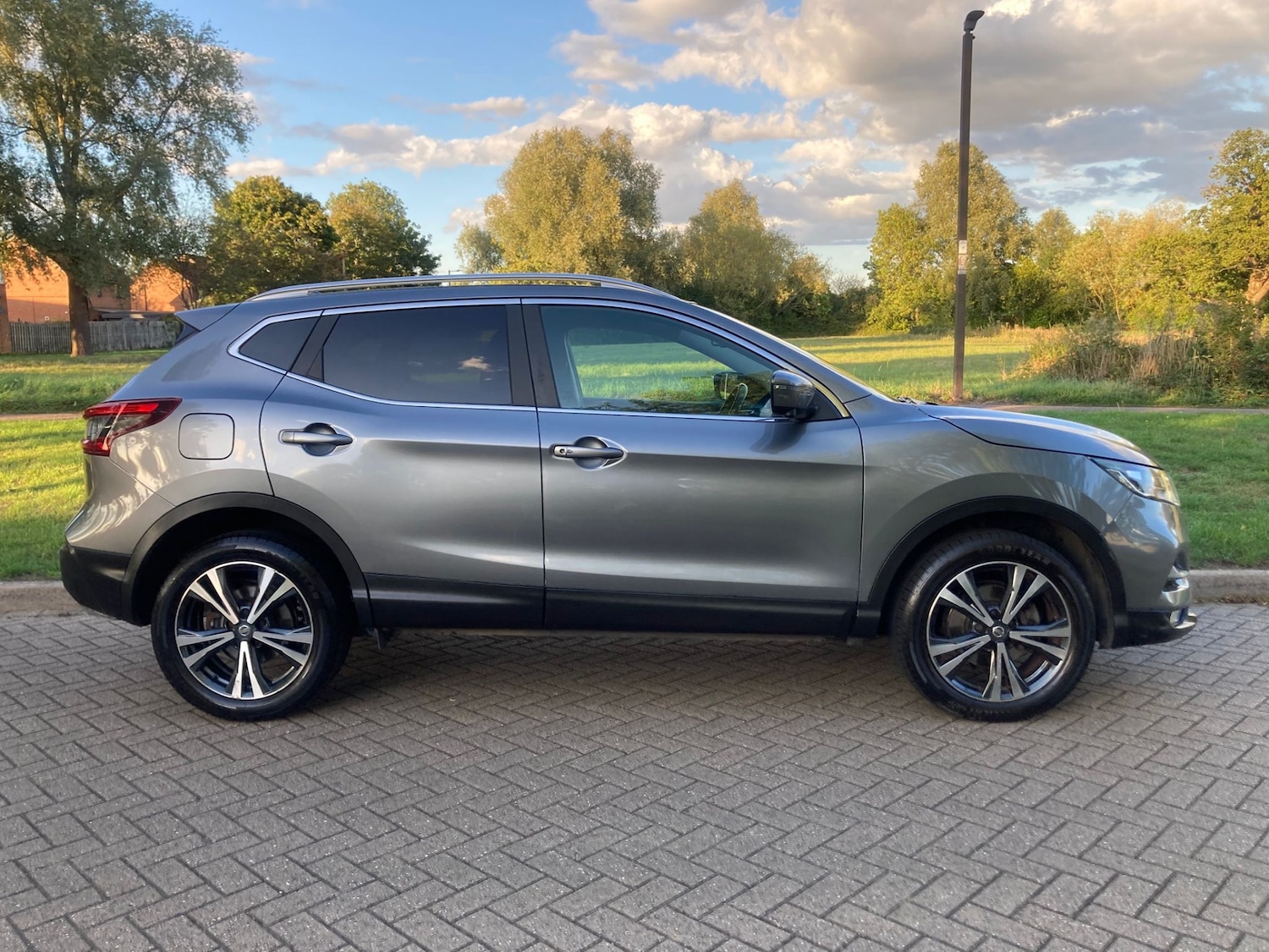 Used Nissan Qashqai 2017 for sale - 77125117: Photo 6