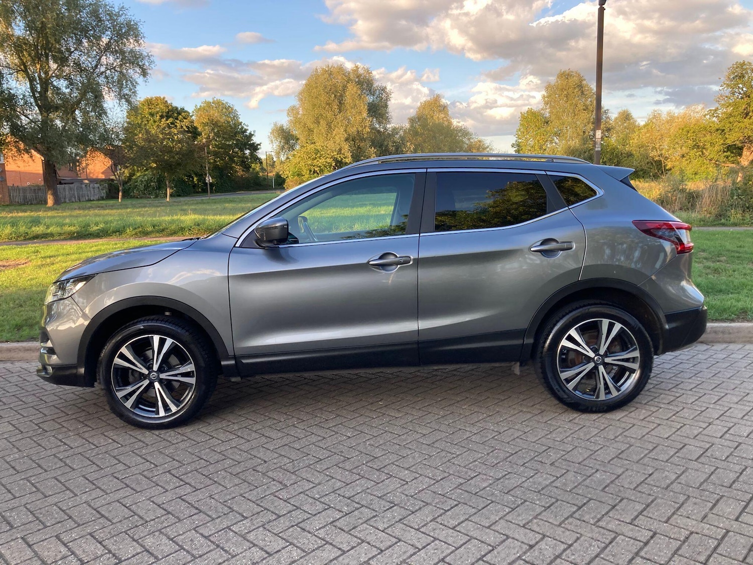 Used Nissan Qashqai 2017 for sale - 77179989: Photo 12