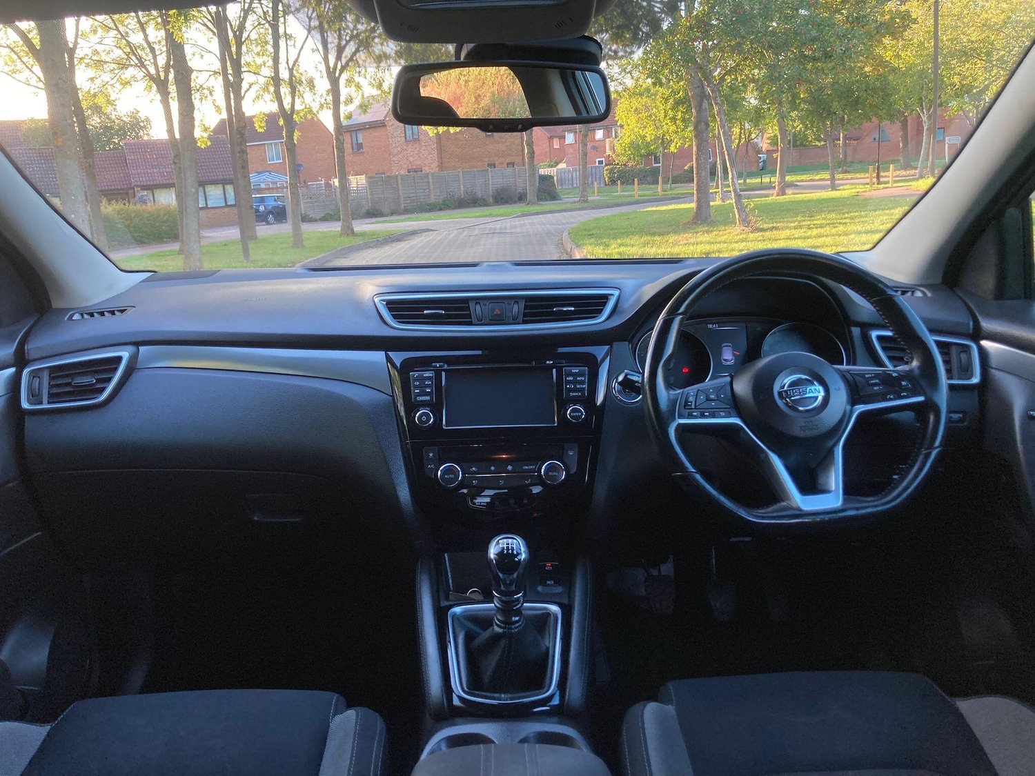 Used Nissan Qashqai 2017 for sale - 77179989: Photo 17