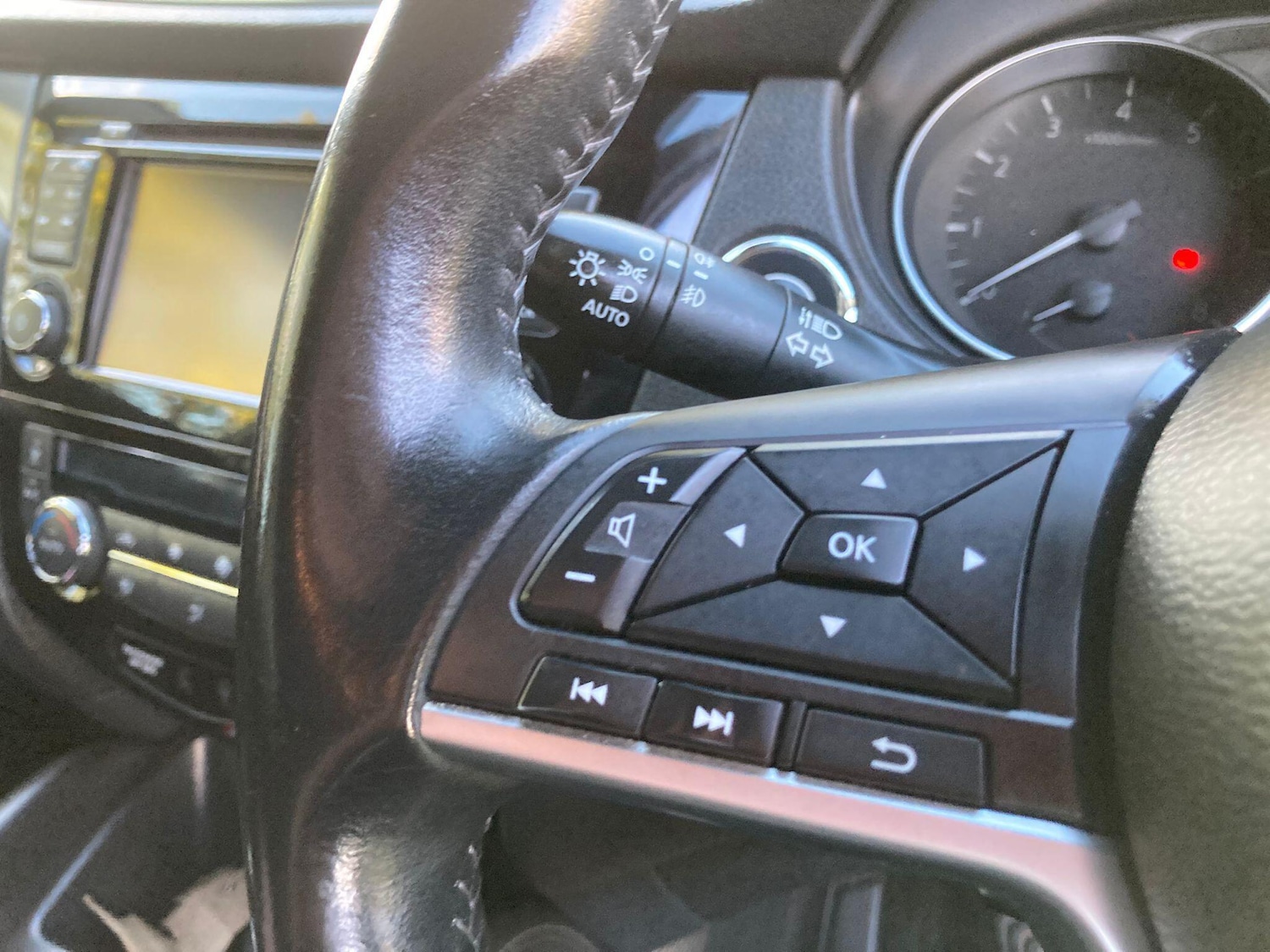 Used Nissan Qashqai 2017 for sale - 77179989: Photo 25