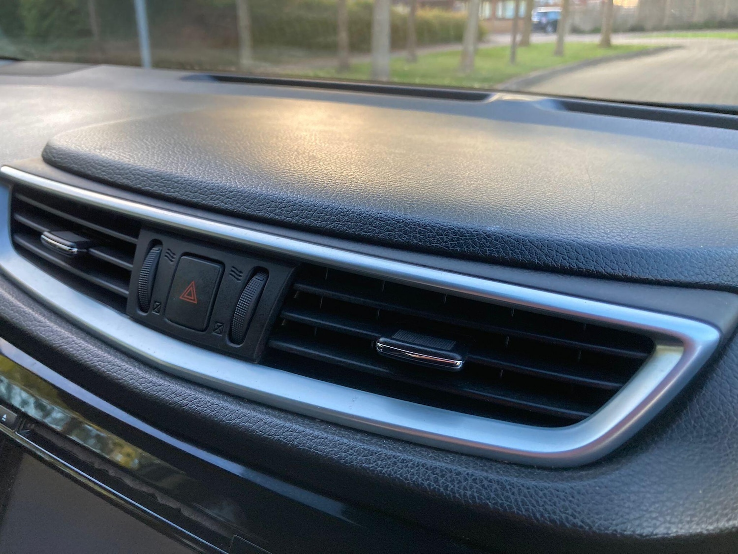 Used Nissan Qashqai 2017 for sale - 77179989: Photo 35