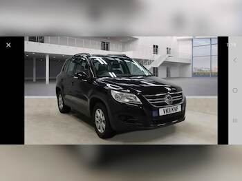 Used Volkswagen Tiguan 2011 for sale - 78239910: Photo