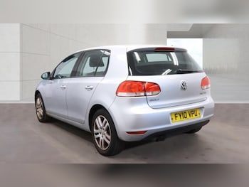Used Volkswagen Golf 2010 for sale - 78538611: Photo