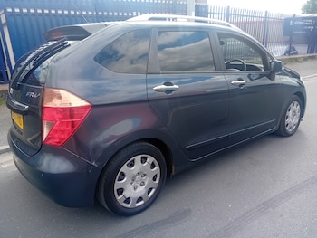 Used Honda FR-V 2007 for sale - 78596602: Photo