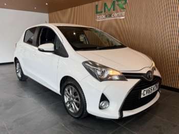 Used Toyota Yaris 2015 for sale - 74932211: Photo