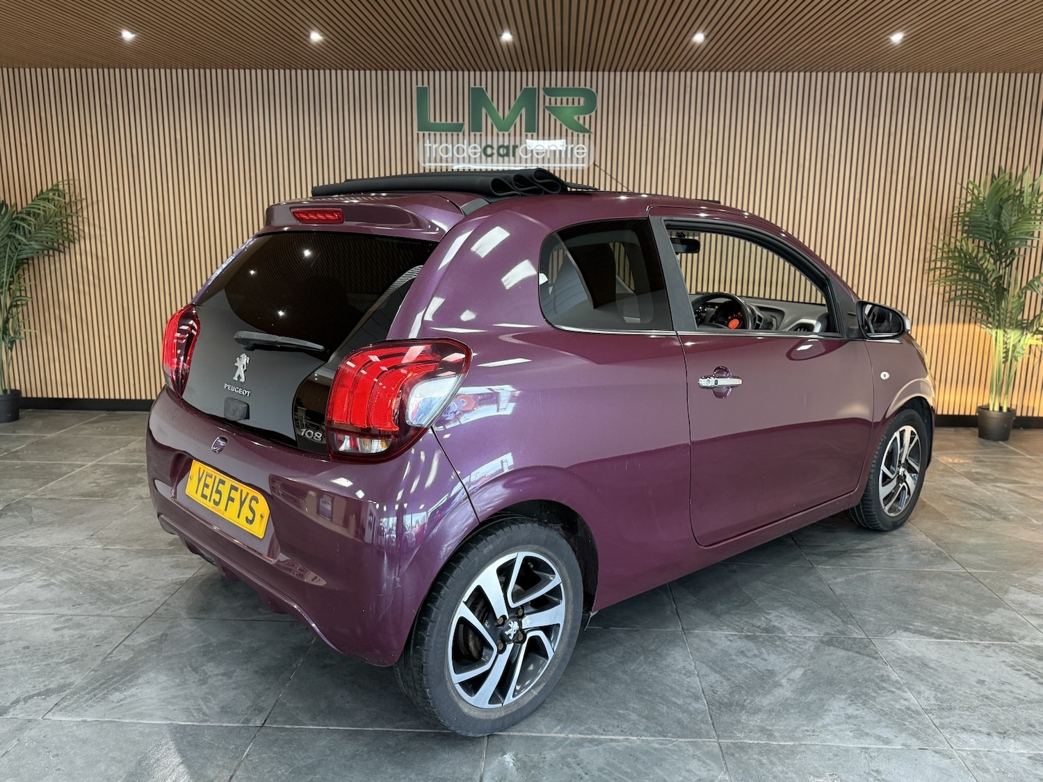 Used Peugeot 108 2015 for sale - 76391452: Photo 8