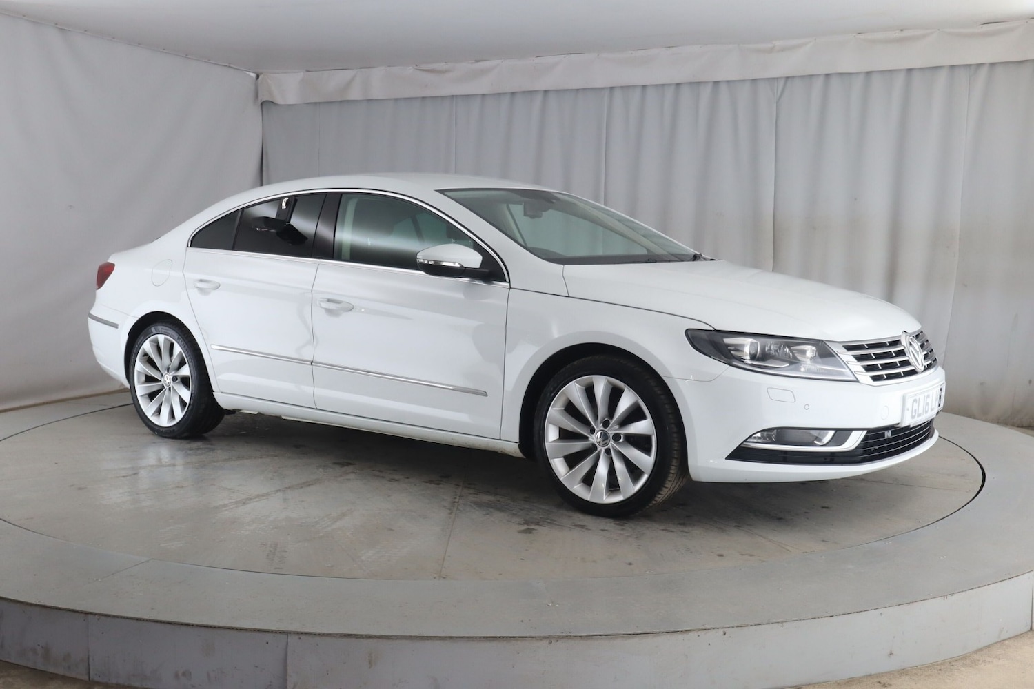 Used Volkswagen CC 2016 for sale - 76391444: Photo 1