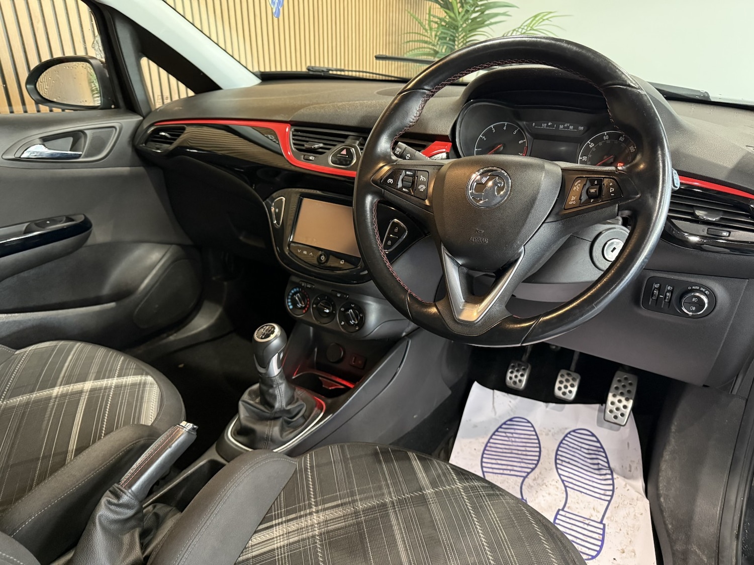 Used Vauxhall Corsa 2015 for sale - 76692818: Photo 14