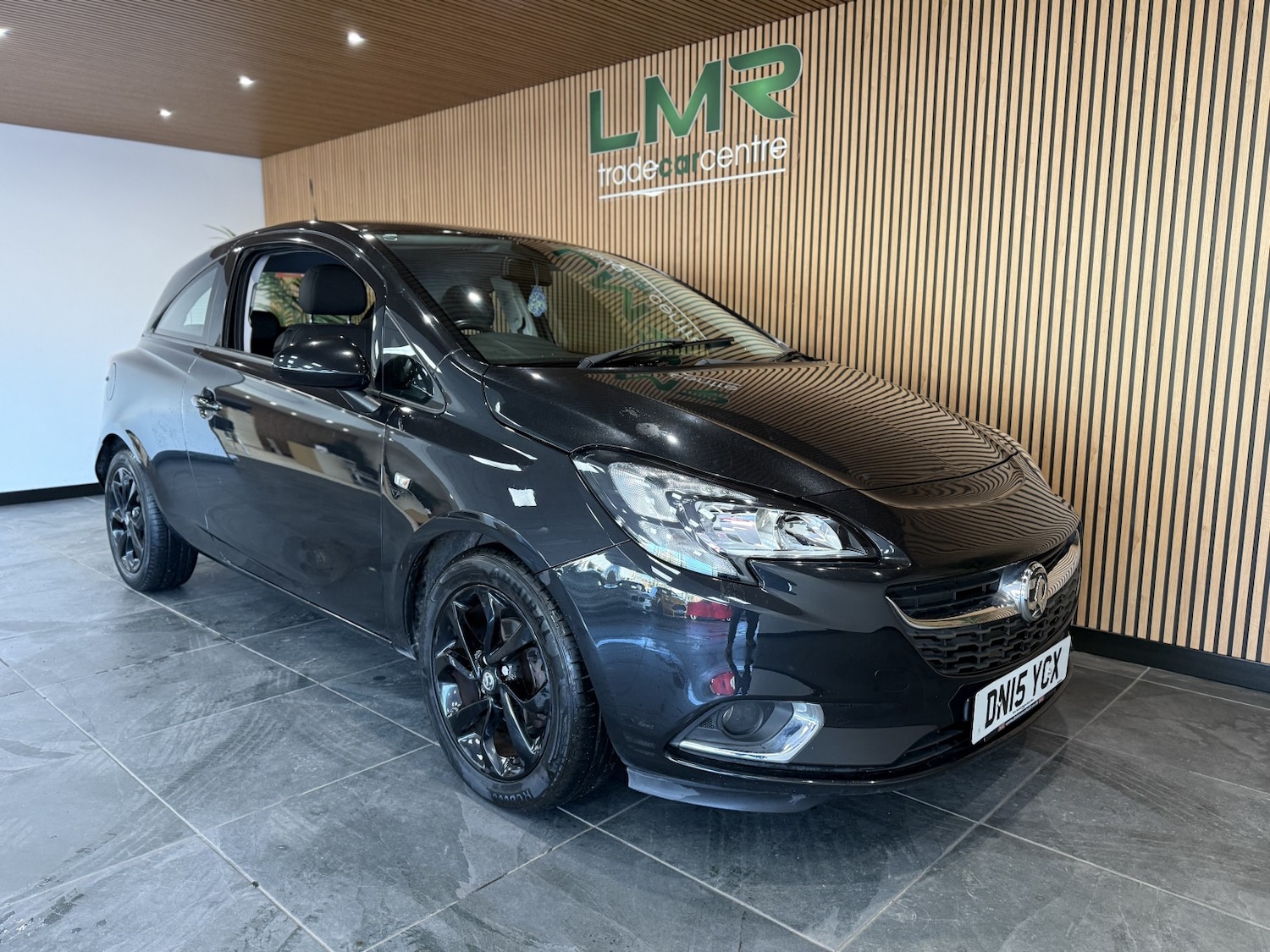 Used Vauxhall Corsa 2015 for sale - 76692818: Photo 4