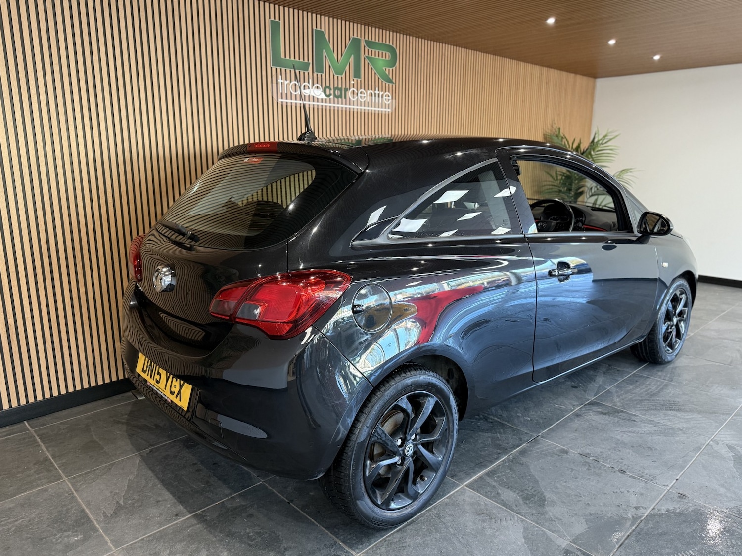 Used Vauxhall Corsa 2015 for sale - 76692818: Photo 6