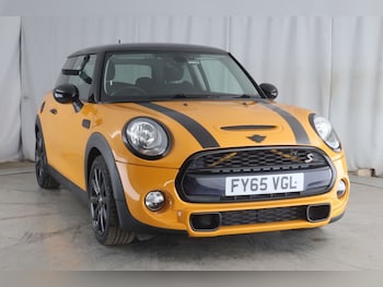 Used MINI Hatch 2015 for sale - 76391451: Photo