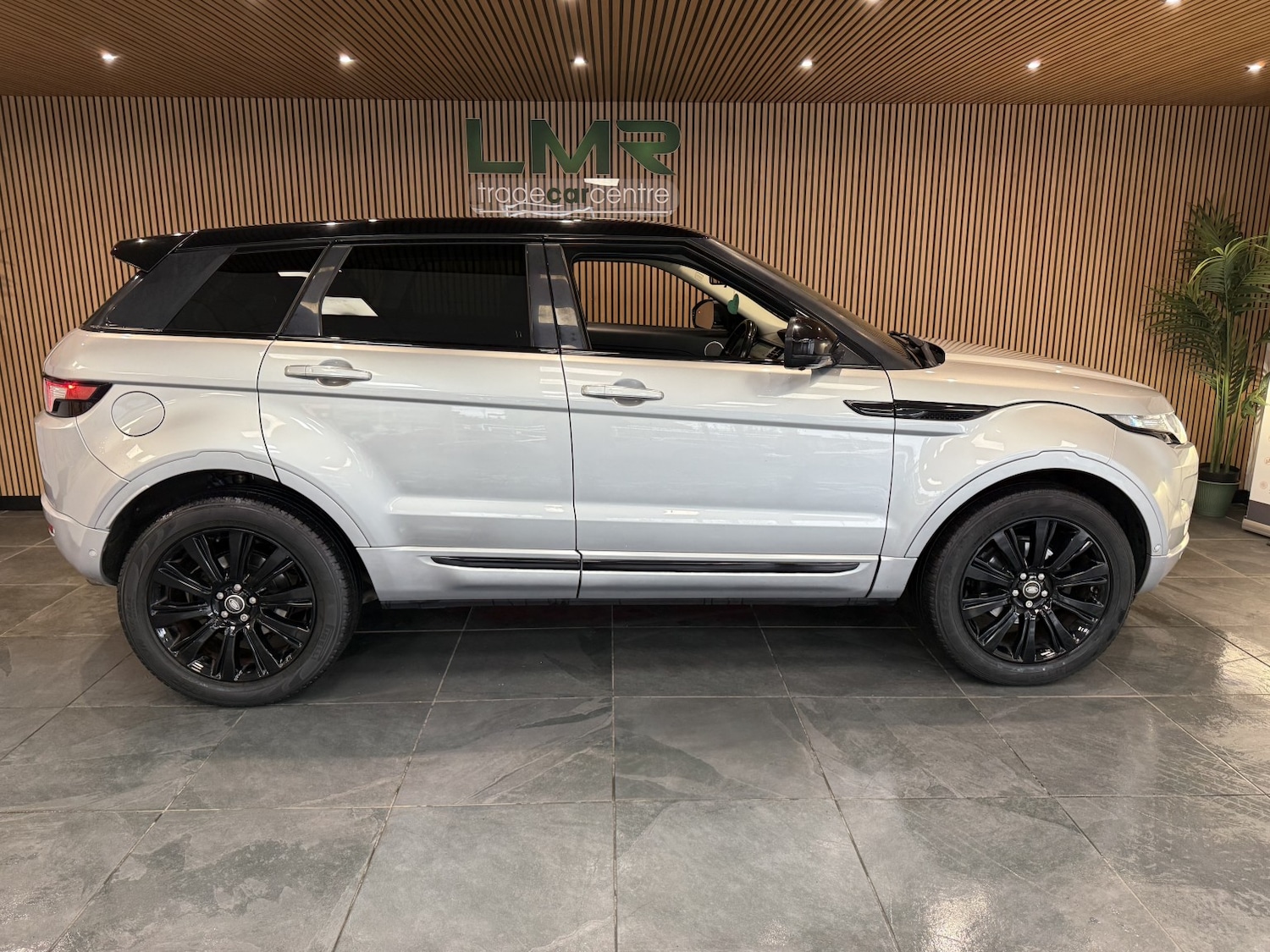 Used Land Rover Range Rover Evoque 2014 for sale - 77478100: Photo 6
