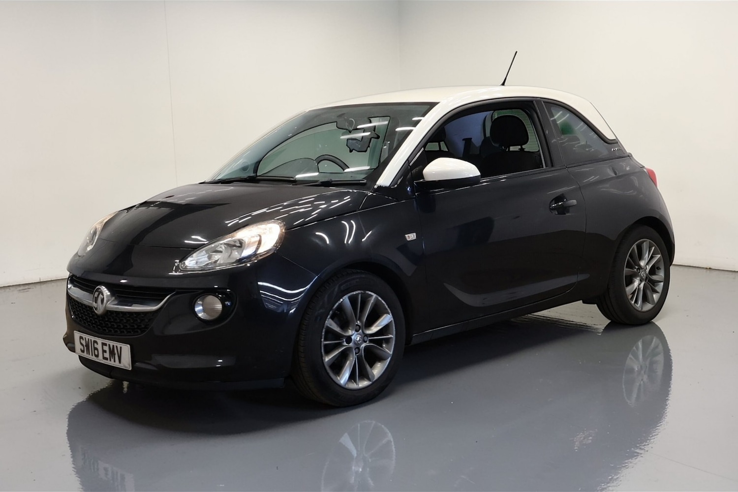 Used Vauxhall ADAM 2016 for sale - 77954022: Photo 8