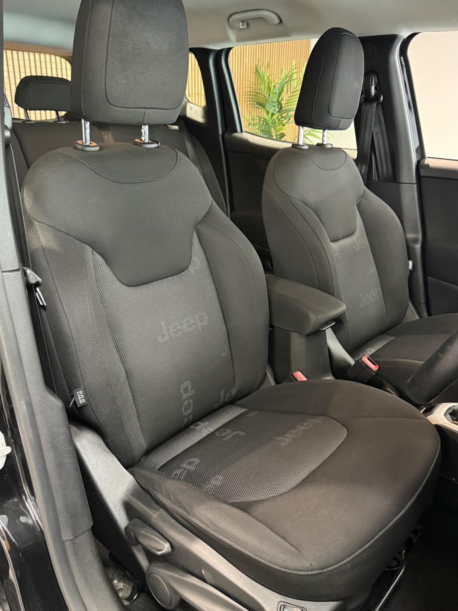 Used Jeep Renegade 2016 for sale - 76107271: Photo 14